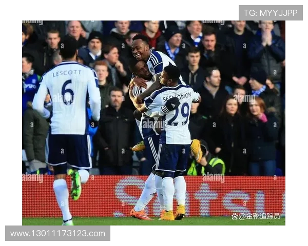 同样首秀破门 曼城17岁新锋麦卡杜收获一线队生涯首球 同样首秀破门 曼城17岁新锋麦卡杜收获一线队生涯首球